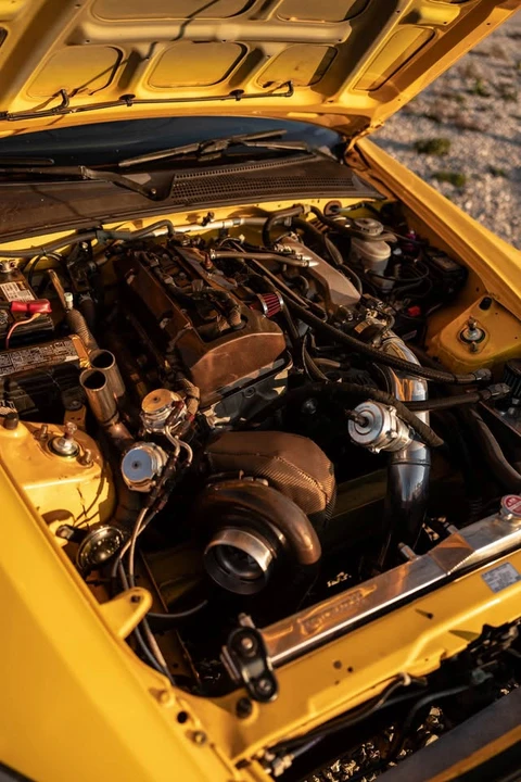 2003 Honda AP1 S2000 - Image 2 of 12