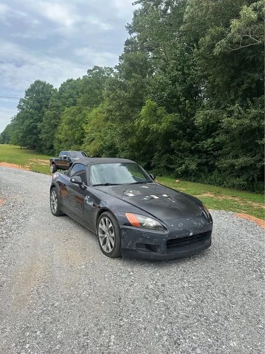 2003 Honda AP1 S2000 - Image 2 of 11