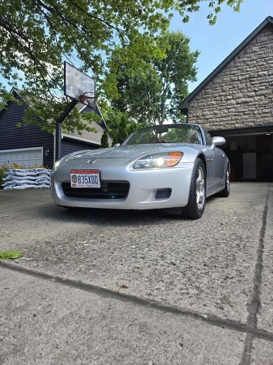 2003 Honda AP1 S2000 - Image 2 of 15
