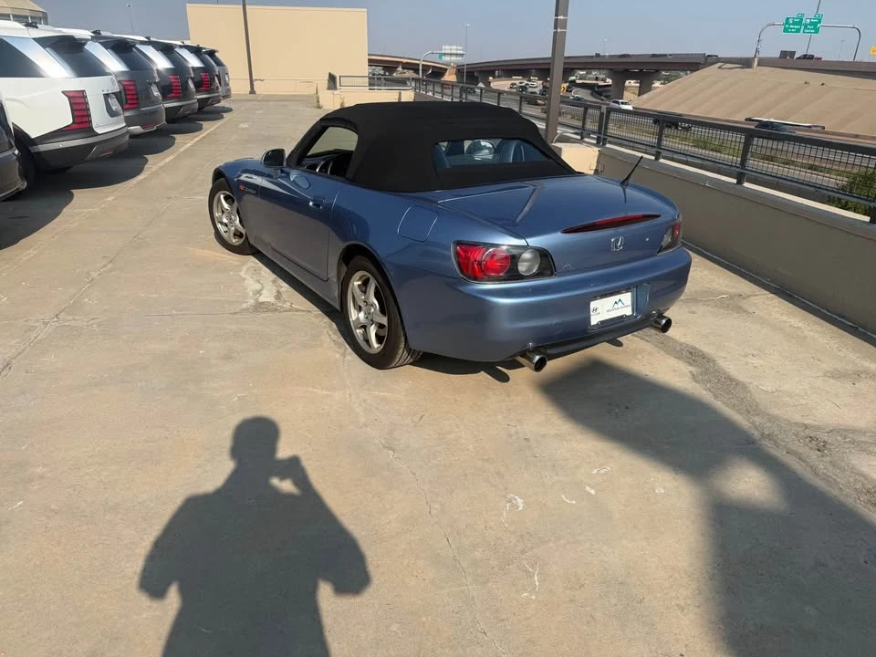2003 Honda AP1 S2000 - Image 2 of 3