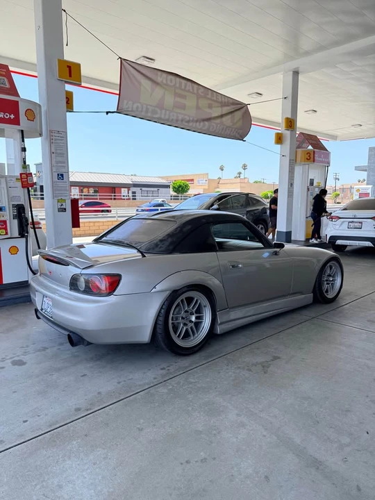 2003 Honda AP1 S2000 - Image 2 of 20
