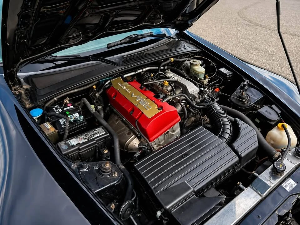 2003 Honda AP1 S2000 - Image 2 of 9