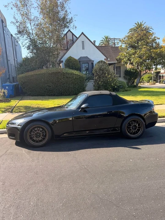 2003 Honda AP1 S2000 - Image 4 of 13