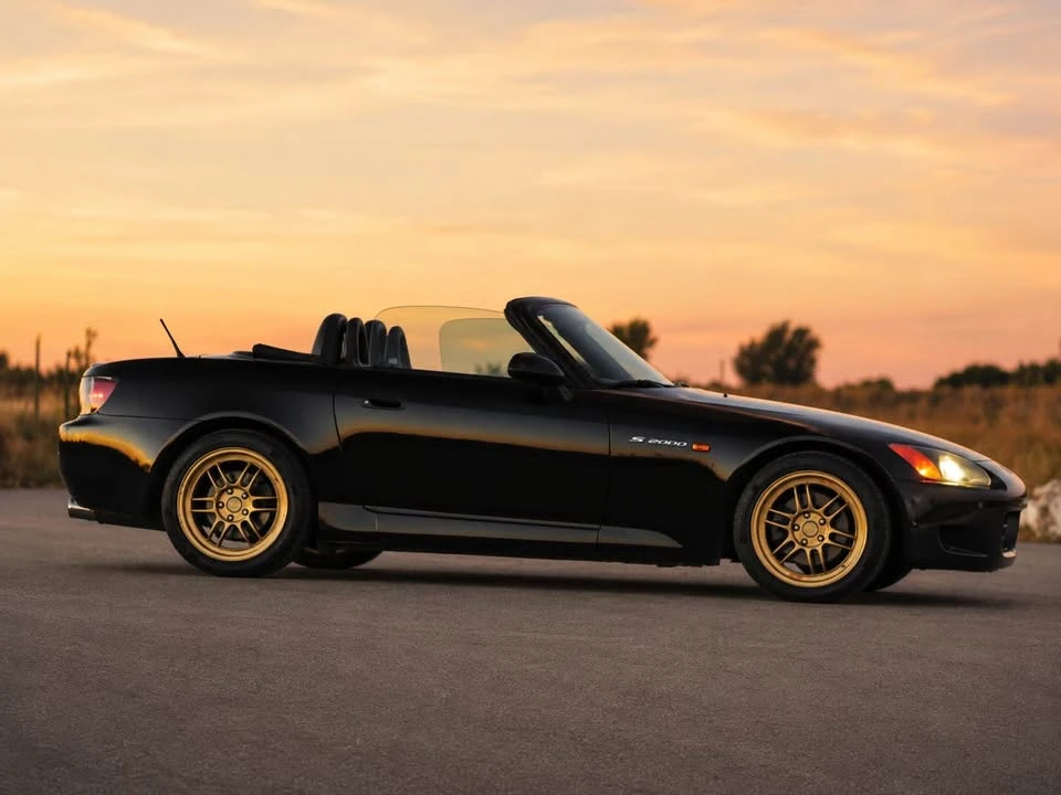 2003 Honda AP1 S2000 - Image 2 of 14