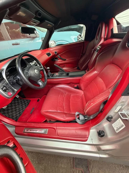 2003 Honda AP1 S2000 - Image 5 of 6