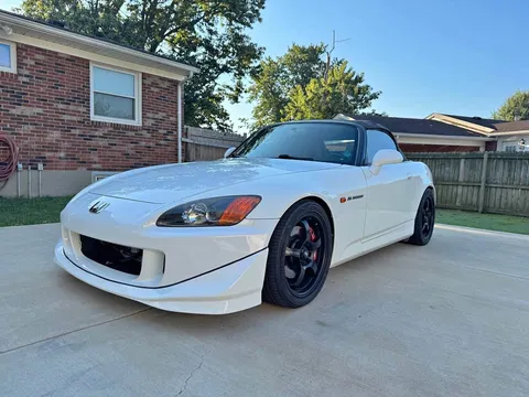 2003 Honda S2000 Convertible 2D