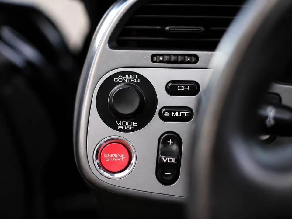 2003 Honda AP1 S2000 - Image 11 of 12