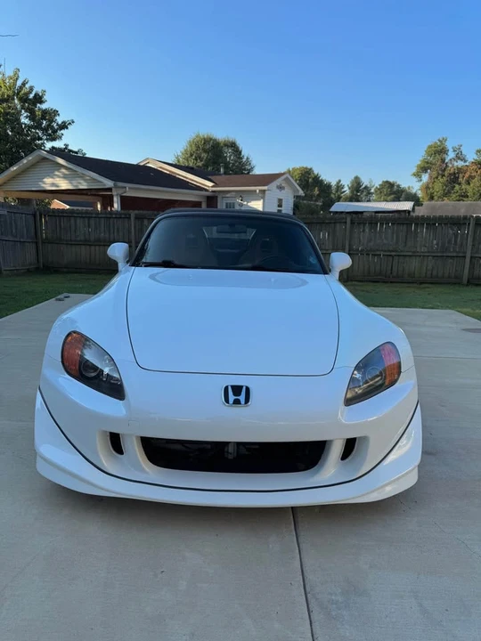 2003 Honda AP1 S2000 - Image 2 of 16