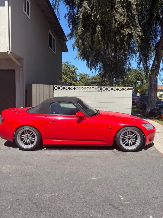 2003 Honda AP1 S2000 - Image 2 of 10
