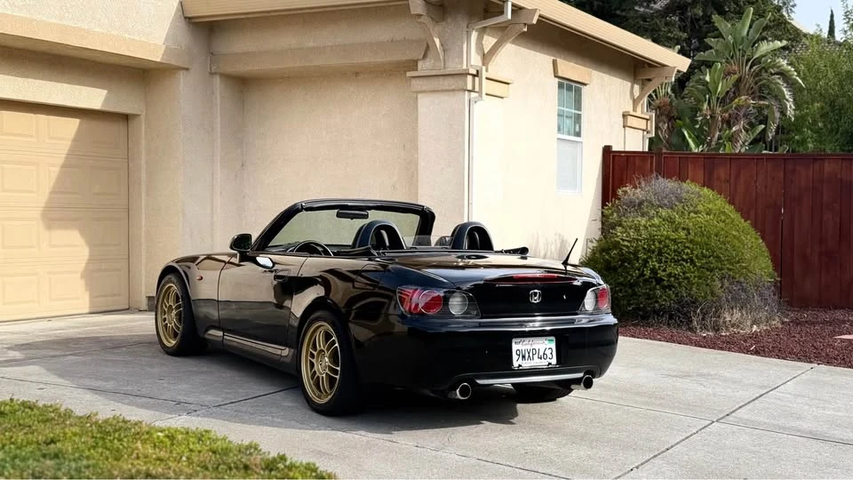 2003 Honda AP1 S2000 - Image 2 of 12