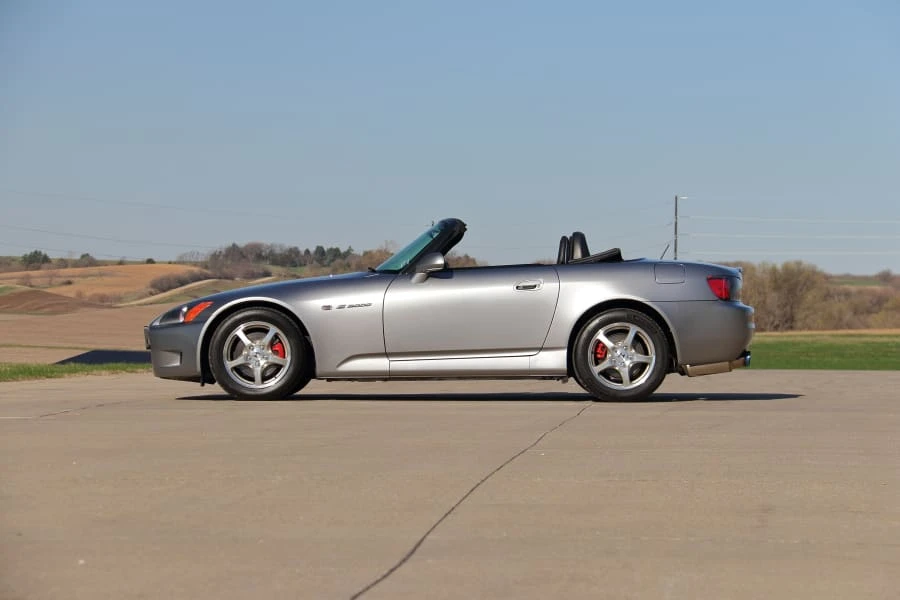 2003 Honda AP1 S2000 - Image 2 of 31