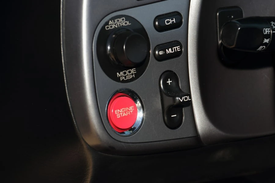 2003 Honda AP1 S2000 - Image 19 of 31