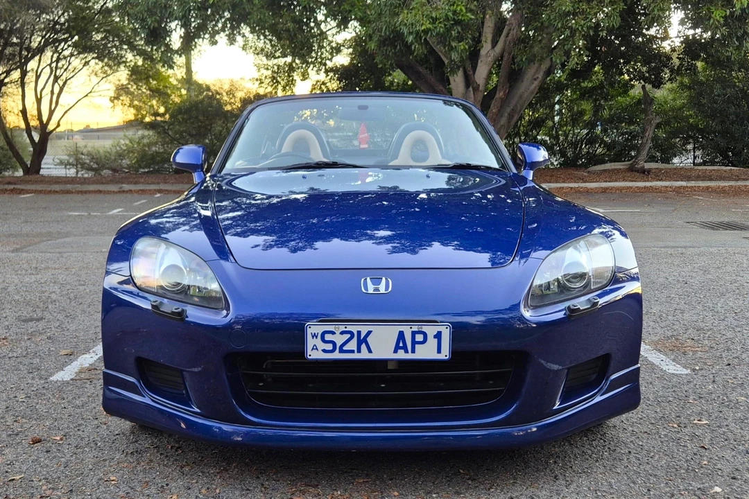 2003 Honda AP1 S2000 - Image 2 of 31
