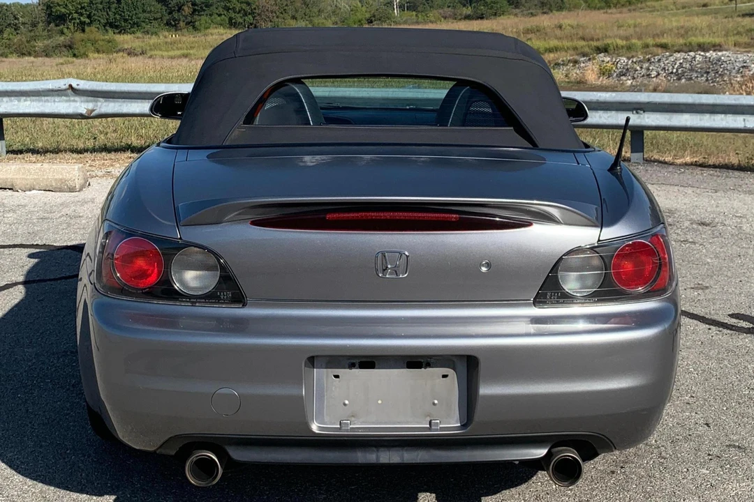 2003 Honda AP1 S2000 - Image 5 of 5