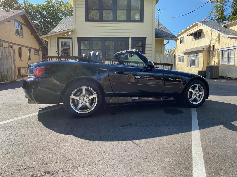 2003 Honda AP1 S2000 - Image 10 of 25