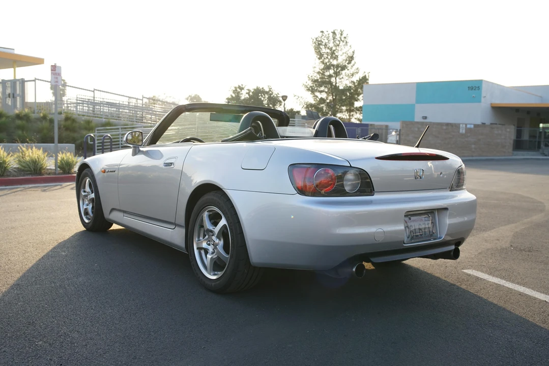 2003 Honda AP1 S2000 - Image 16 of 31