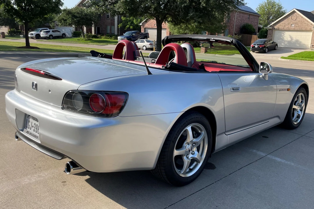 2003 Honda AP1 S2000 - Image 4 of 5