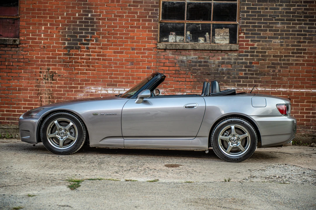 2003 Honda AP1 S2000 - Image 16 of 31