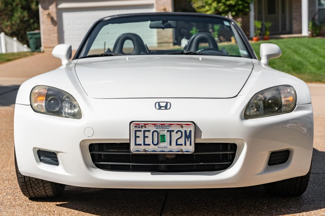 2003 Honda AP1 S2000 - Image 2 of 31