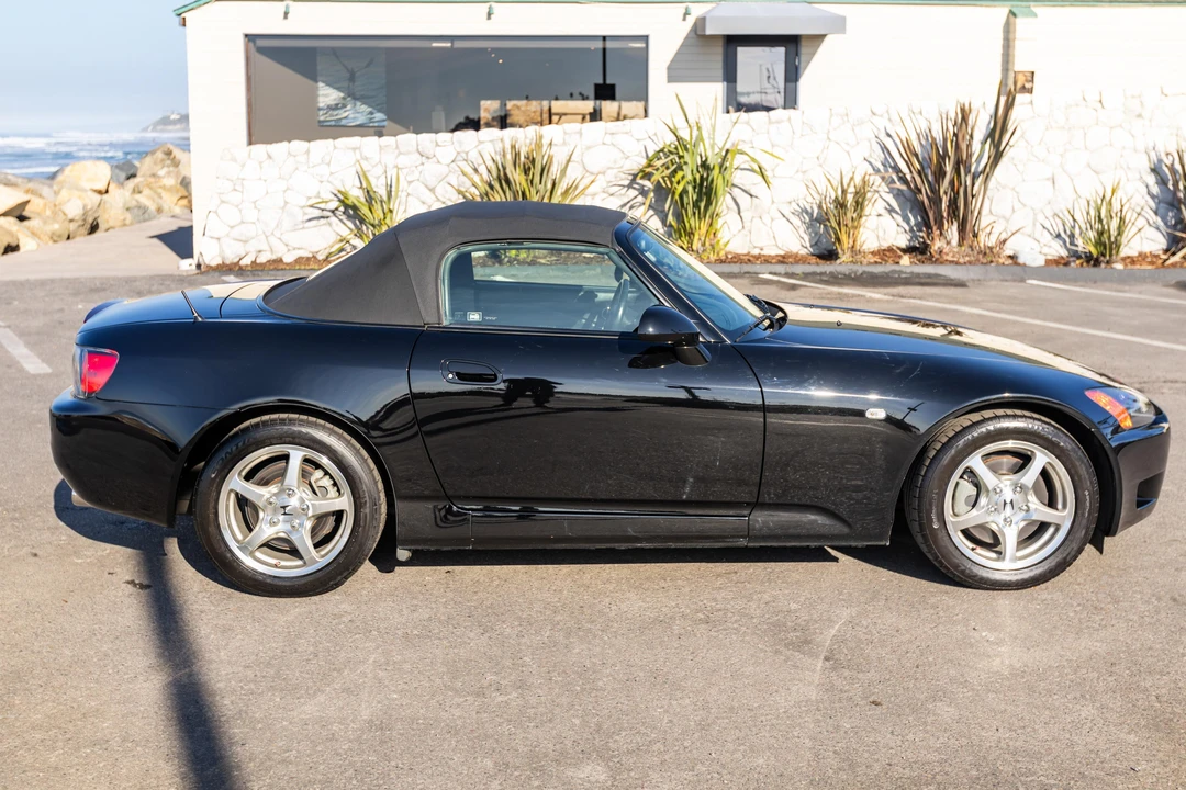2003 Honda AP1 S2000 - Image 17 of 31