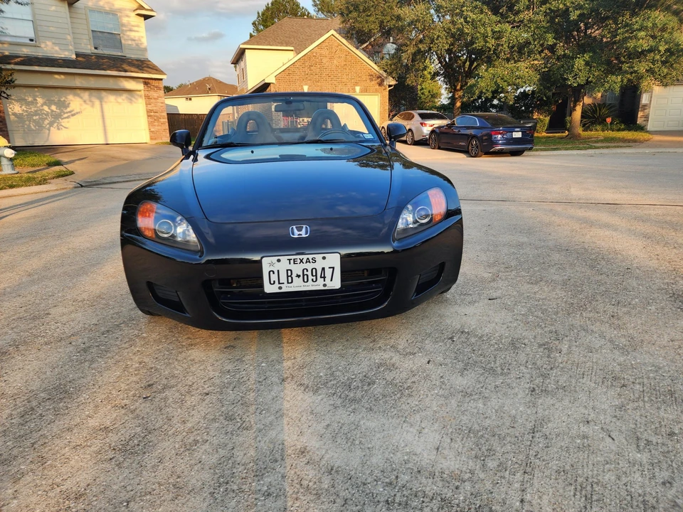 2003 Honda AP1 S2000 - Image 2 of 31
