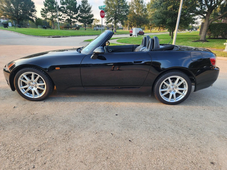 2003 Honda AP1 S2000 - Image 3 of 31