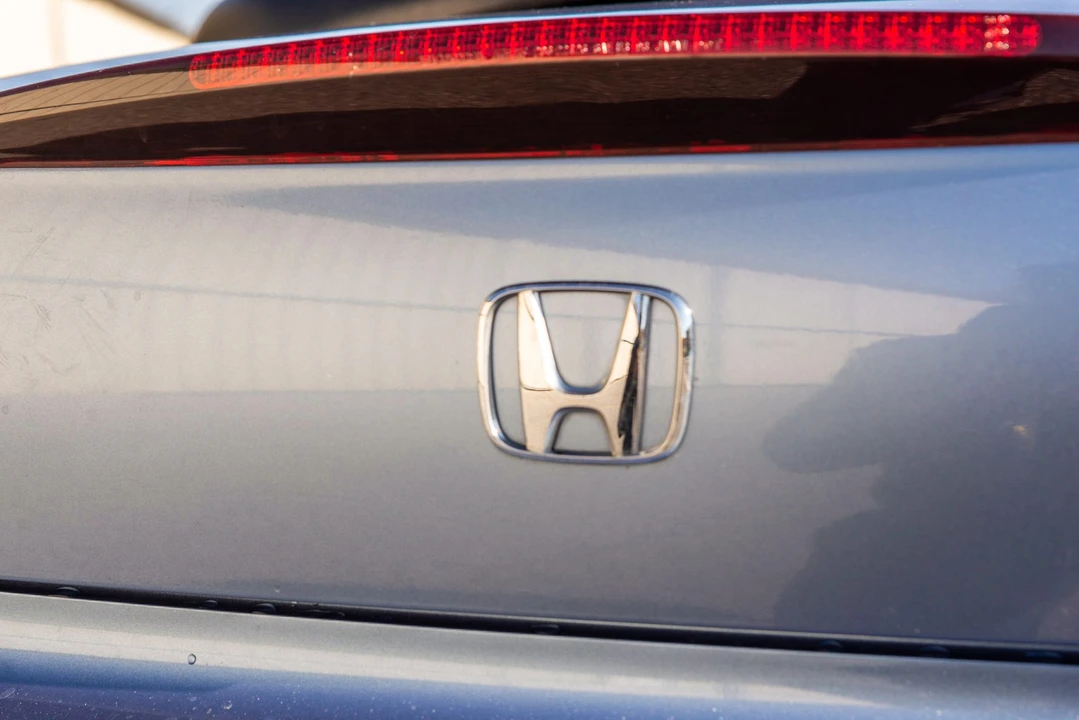 2003 Honda AP1 S2000 - Image 27 of 31