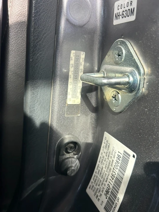 2003 Honda AP1 S2000 - Image 22 of 29