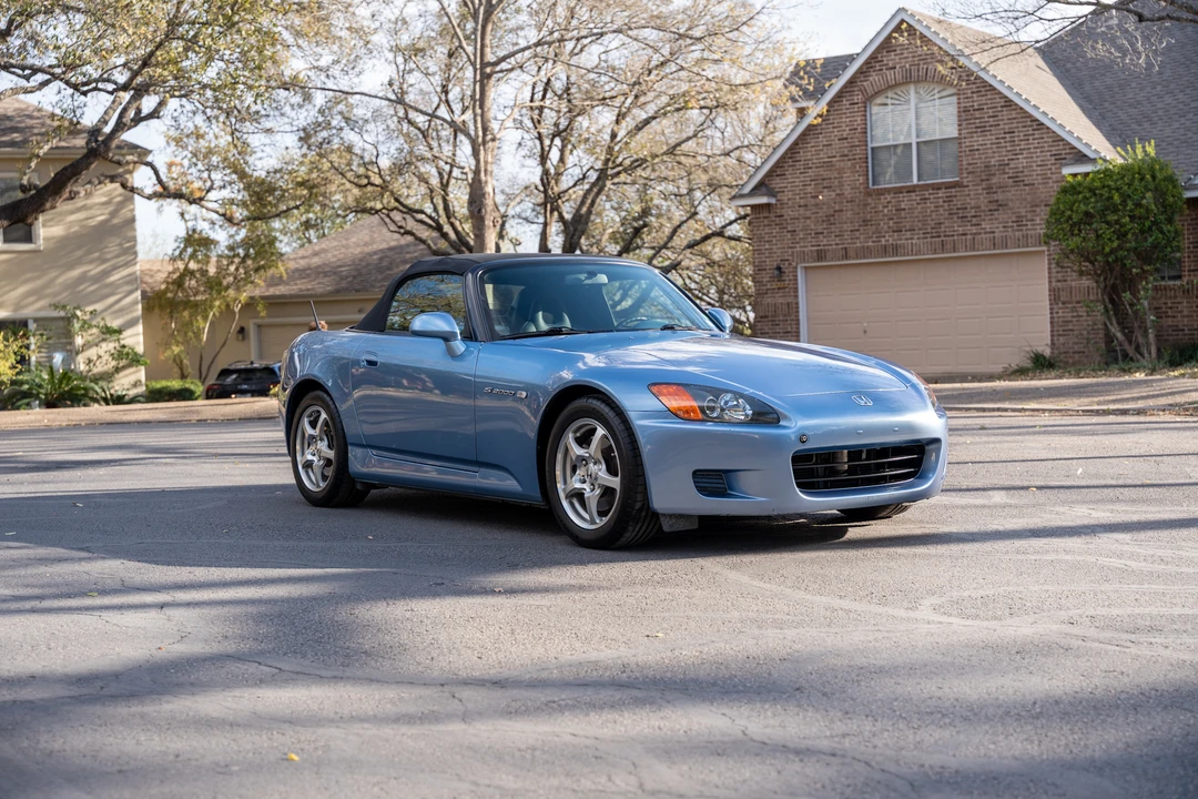 2003 Honda AP1 S2000 - Image 2 of 31