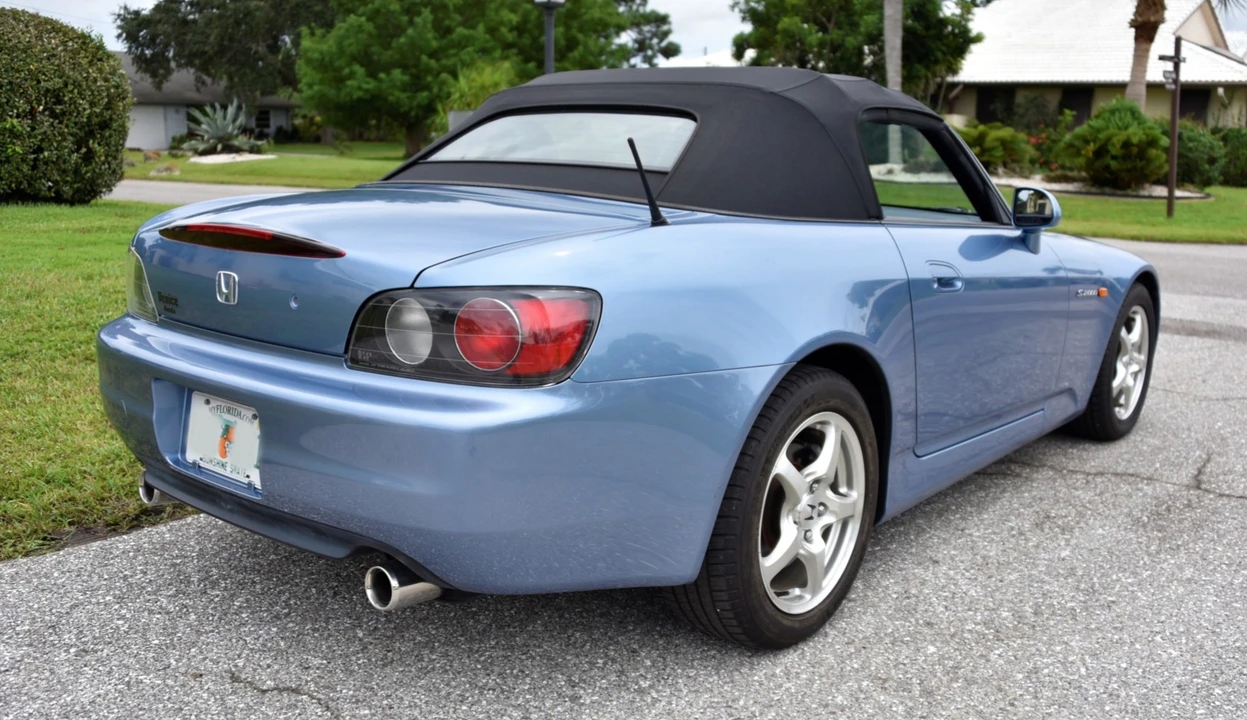 2003 Honda AP1 S2000 - Image 15 of 31