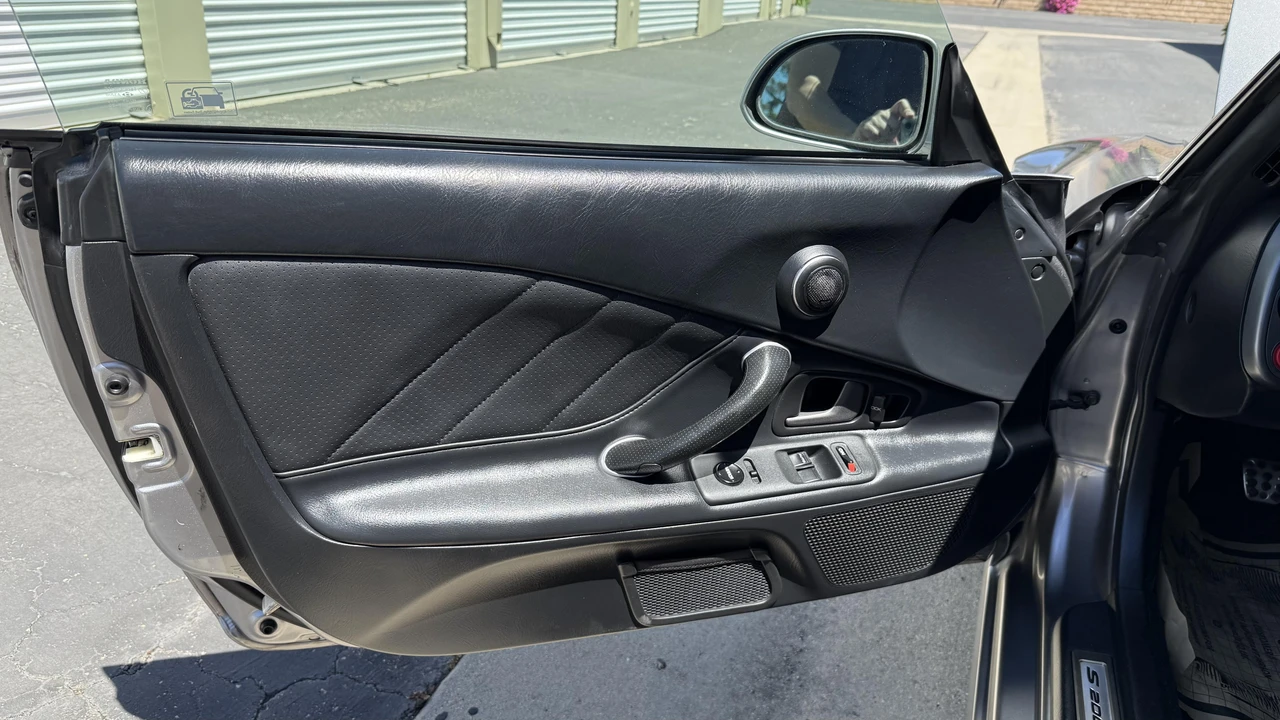 2003 Honda AP1 S2000 - Image 24 of 31
