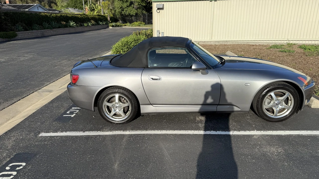 2003 Honda AP1 S2000 - Image 8 of 31