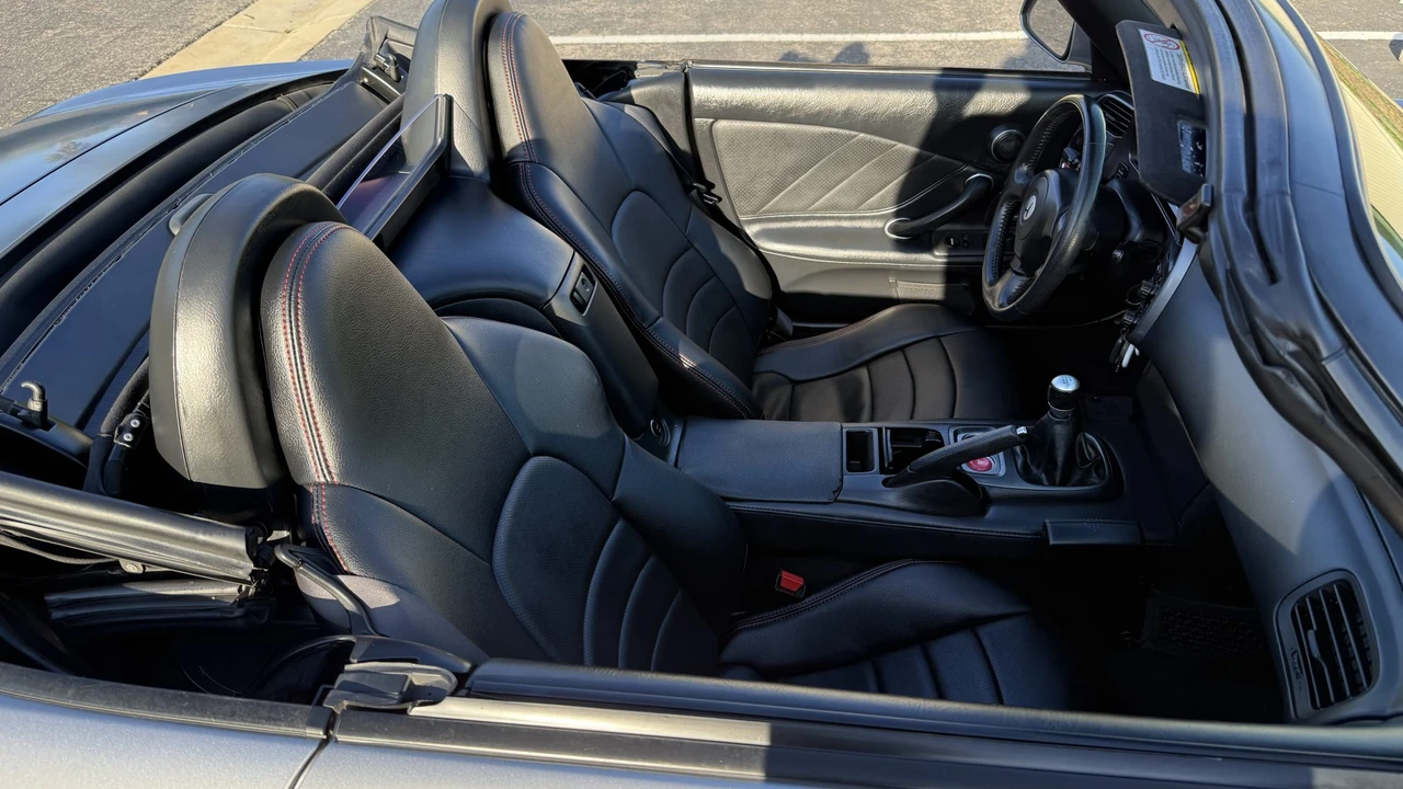 2003 Honda AP1 S2000 - Image 28 of 31