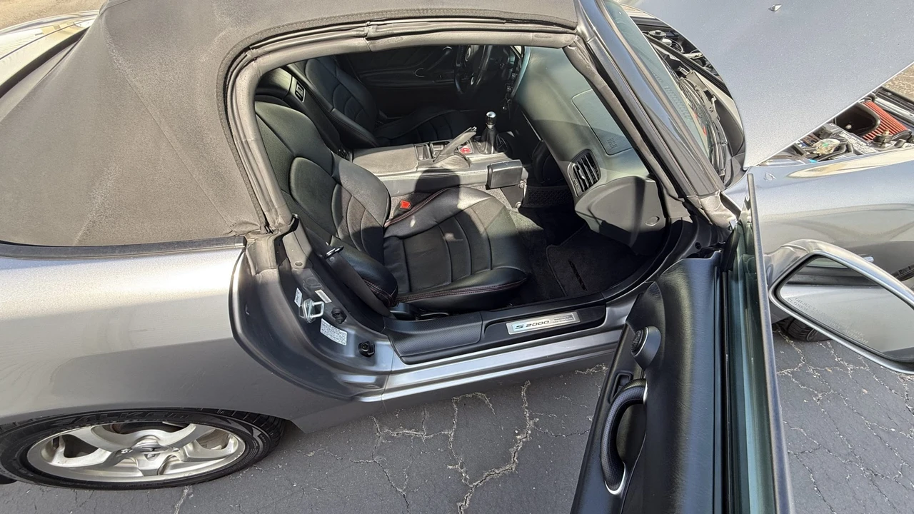 2003 Honda AP1 S2000 - Image 26 of 31