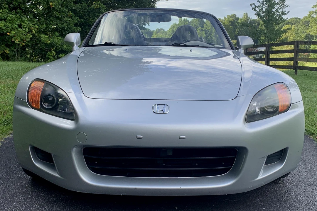 2003 Honda AP1 S2000 - Image 2 of 5