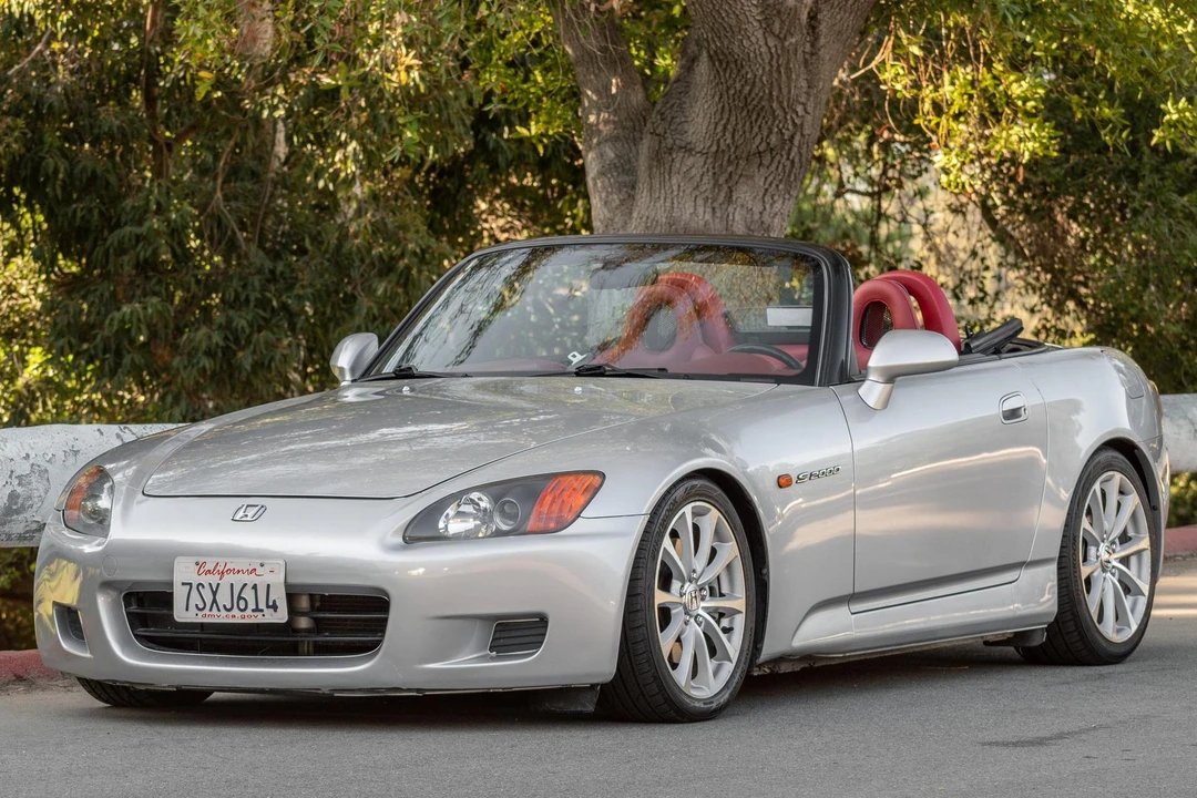 2003 Honda AP1 S2000 - Image 2 of 31