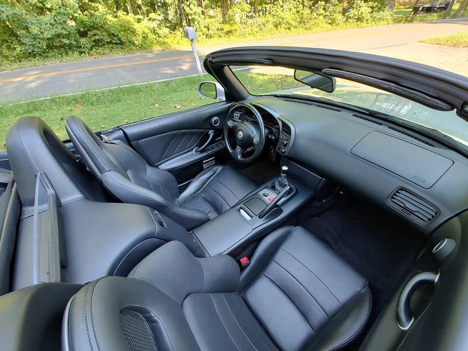 2003 Honda AP1 S2000 - Image 7 of 9