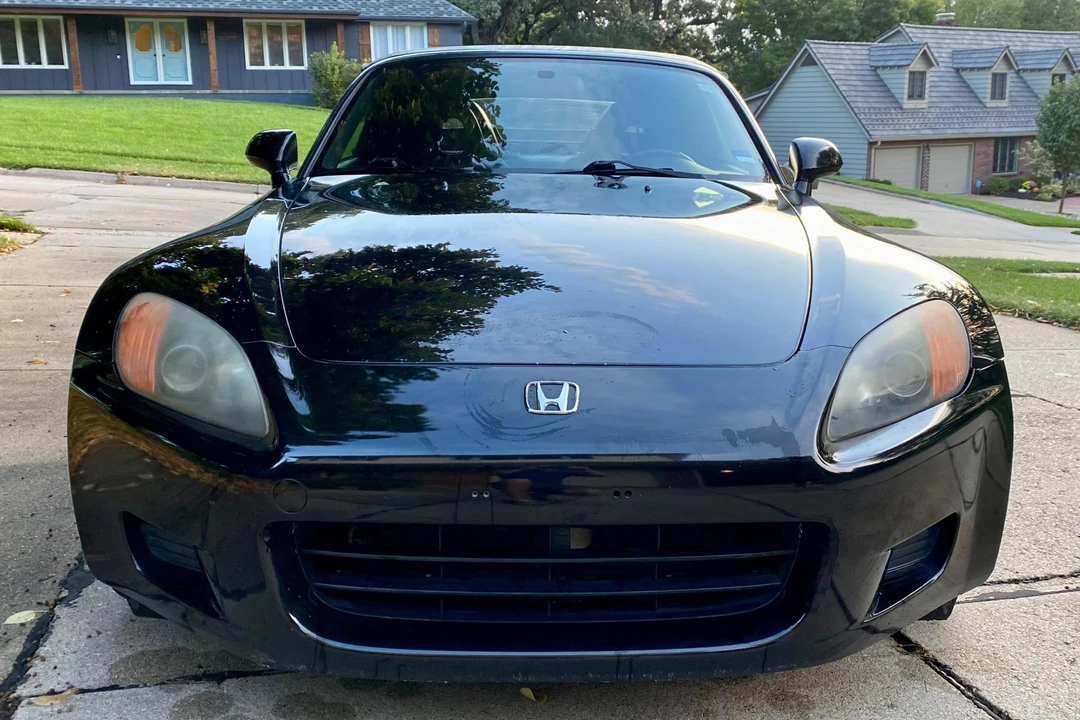 2003 Honda AP1 S2000 - Image 2 of 31