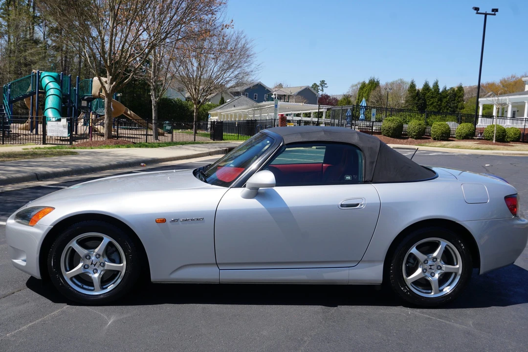 2003 Honda AP1 S2000 - Image 15 of 31