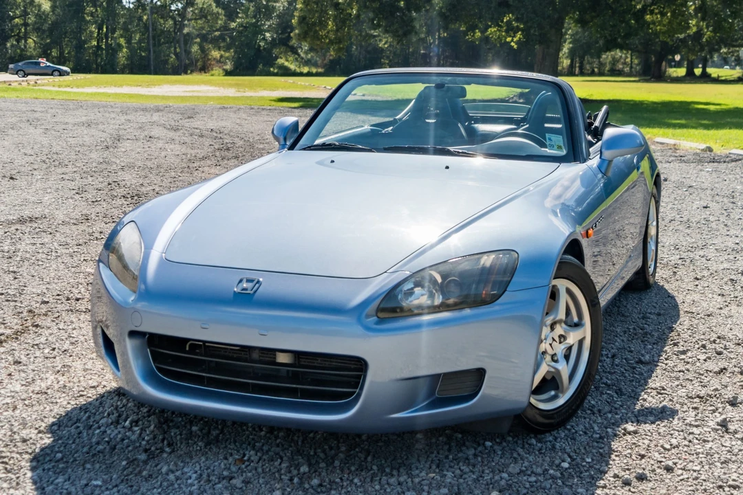 2003 Honda AP1 S2000 - Image 2 of 31