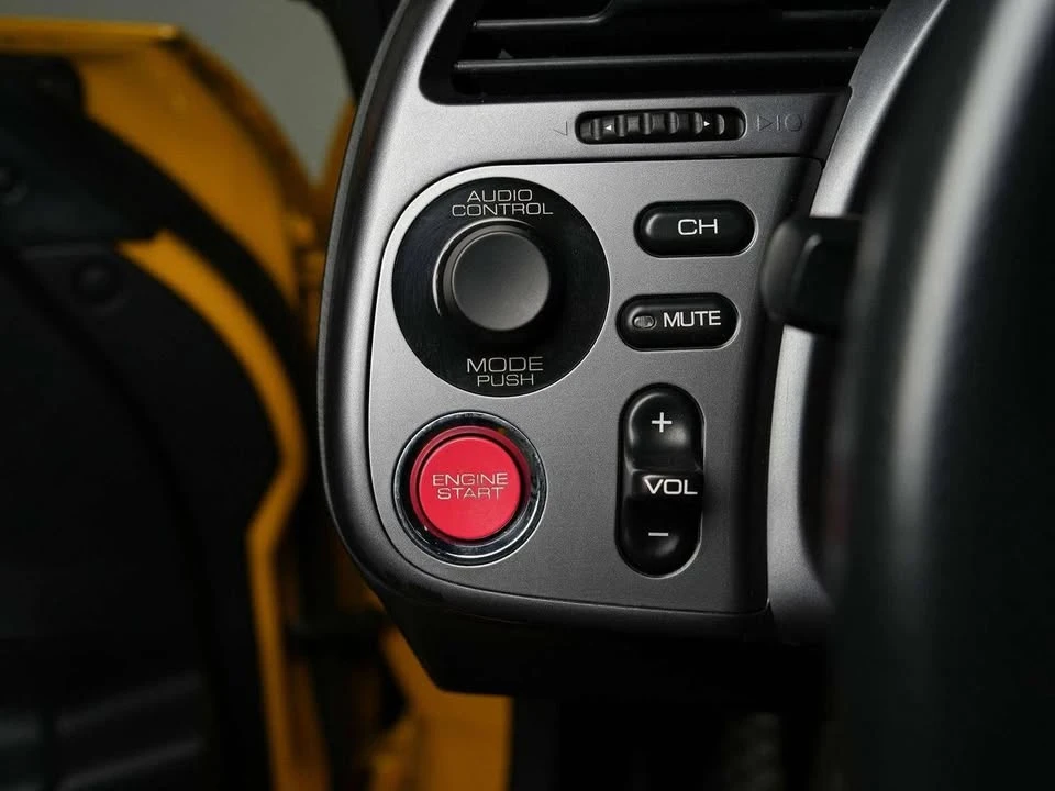 2003 Honda AP1 S2000 - Image 12 of 20