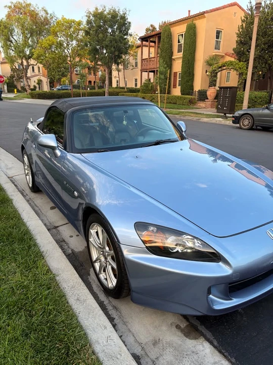 2003 Honda AP1 S2000 - Image 2 of 12