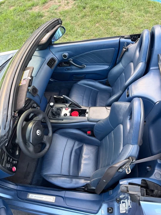 2003 Honda AP1 S2000 - Image 10 of 12