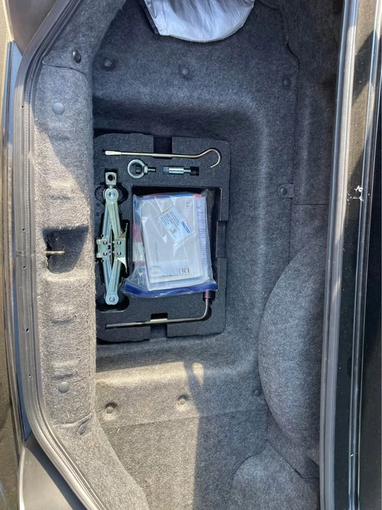 2003 Honda AP1 S2000 - Image 12 of 13