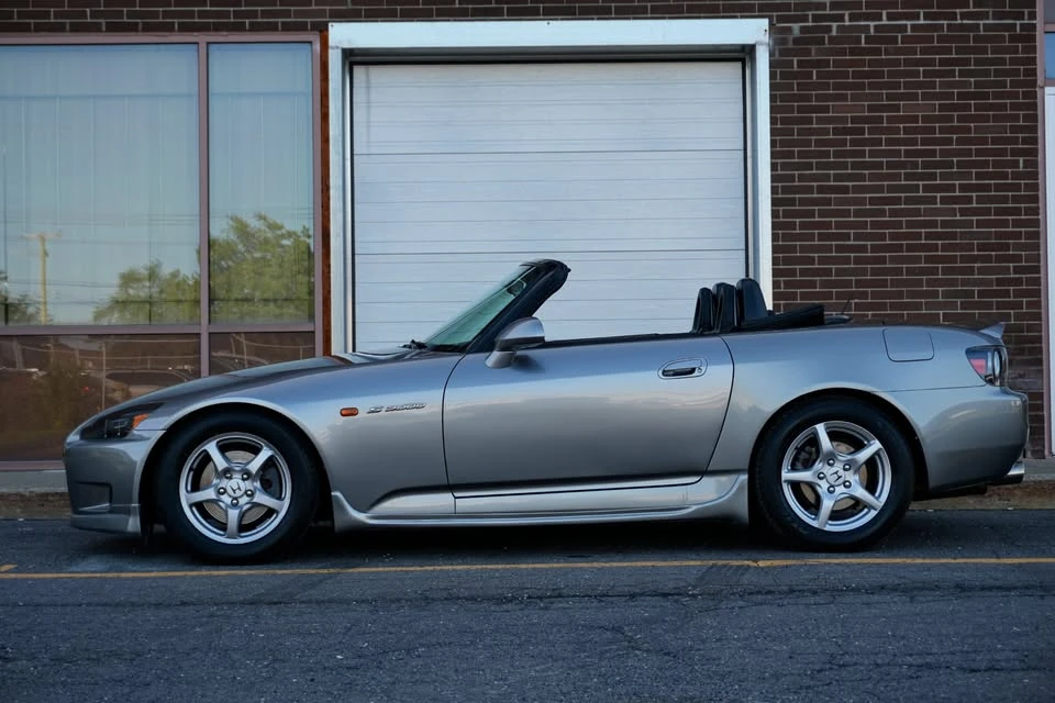 2003 Honda AP1 S2000 - Image 2 of 20