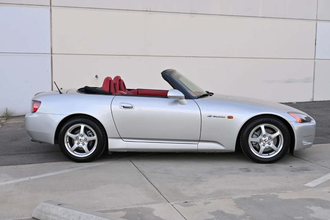 2003 Honda S2000 - Image 11 of 31
