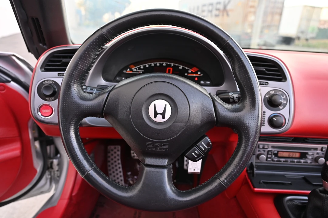 2003 Honda S2000 - Image 28 of 31