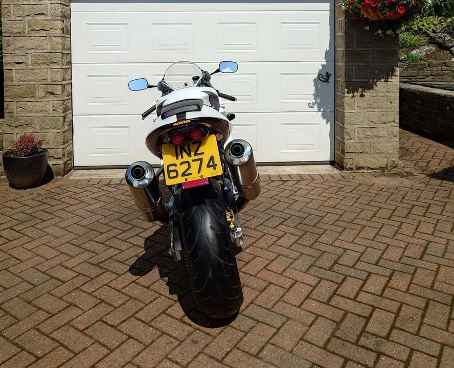 2003 Honda RC51 - Image 4 of 8
