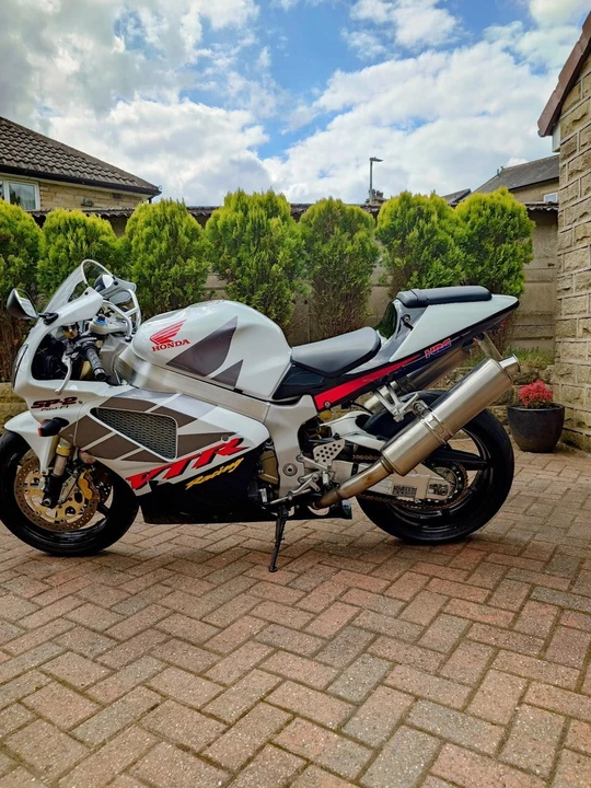 2003 Honda RC51 - Image 5 of 8