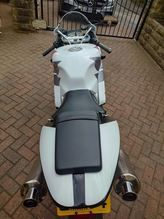 2003 Honda RC51 - Image 8 of 8